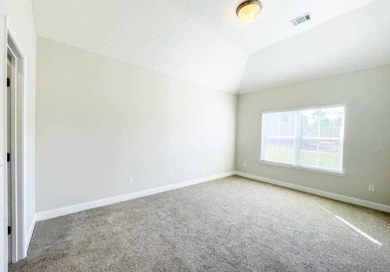 Caitlin 4 master bedroom